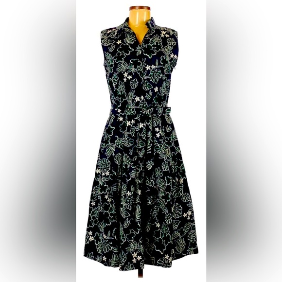 Samantha Sung Sleeveless Dress Size 10